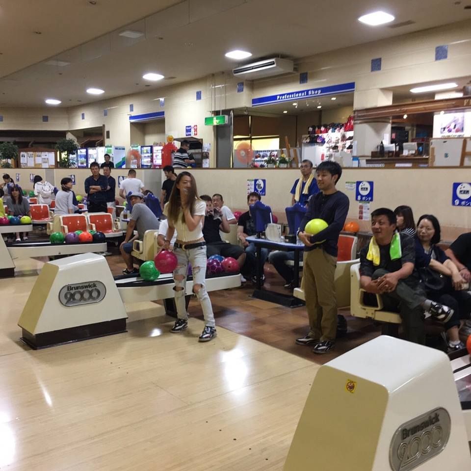 岡山ネグサスボールにて会社恒例のボーリング大会を開催