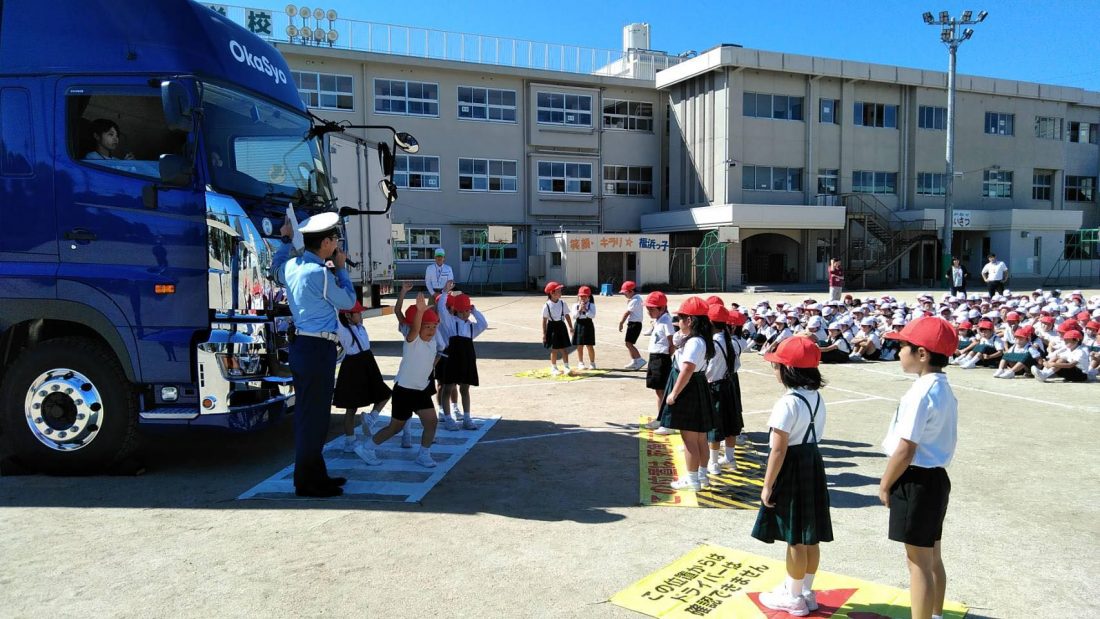 平成30年9月28岡山市立福浜小学校にて交通安全教室を開催